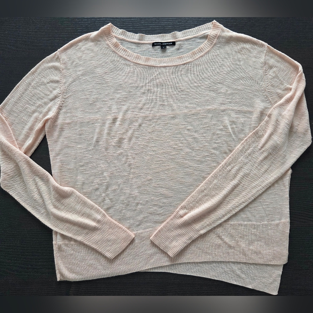 Noel Asmar~Pale Peach Lightweight Sweater~High-Low Split Hem~Size L